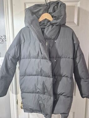 Stradivarius Gray Oversized Hooded Puffer Coat XS